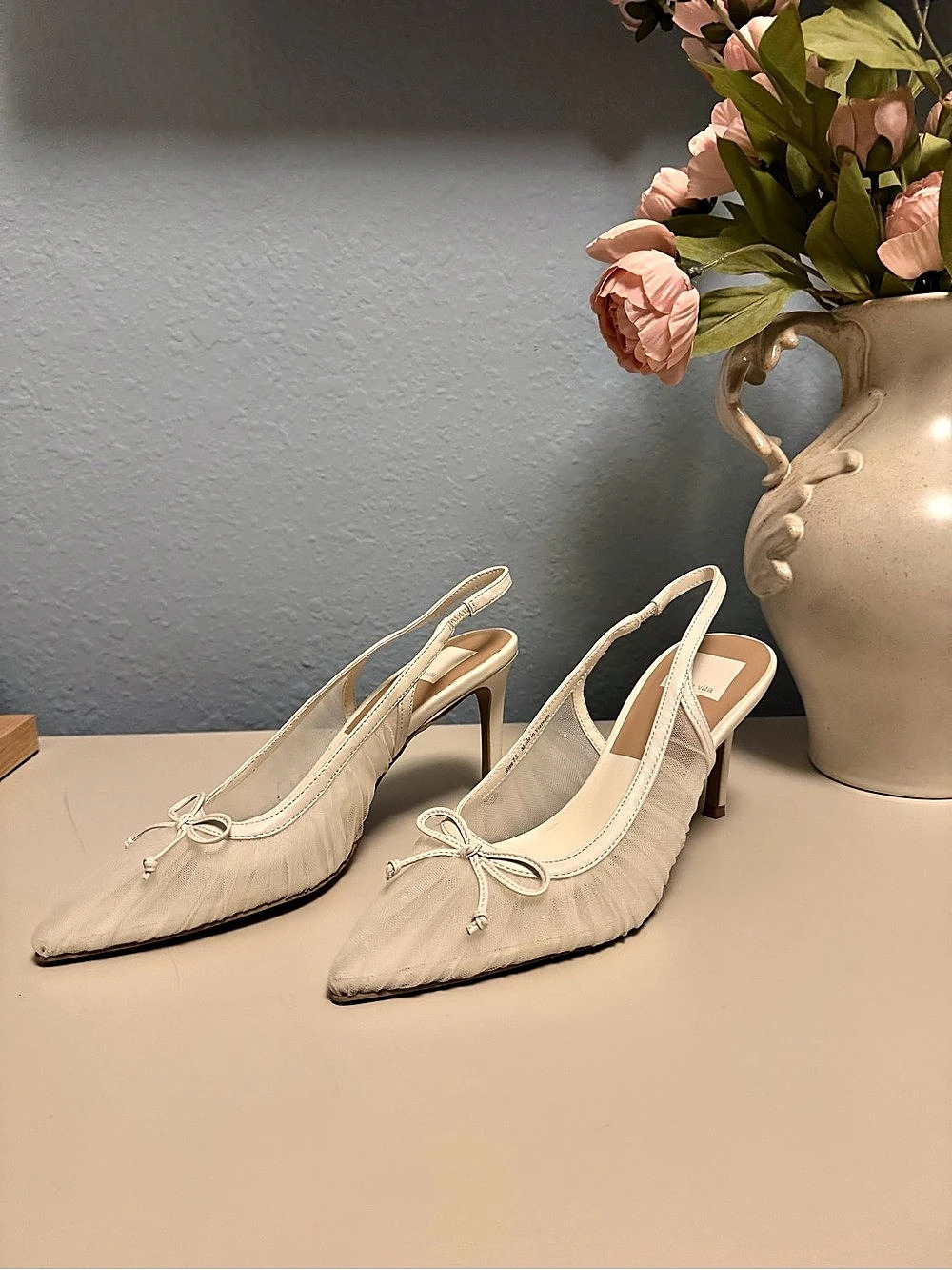 Dolce Vita Yela Pointed Toe Slingback Heels in White US 7.5